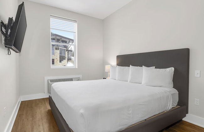 Lake Placid Inn Main Street - Photo 12