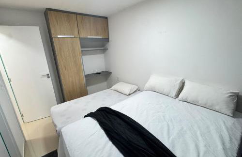 Incrível cobertura para família com 2 quartos e ar - Foto 9