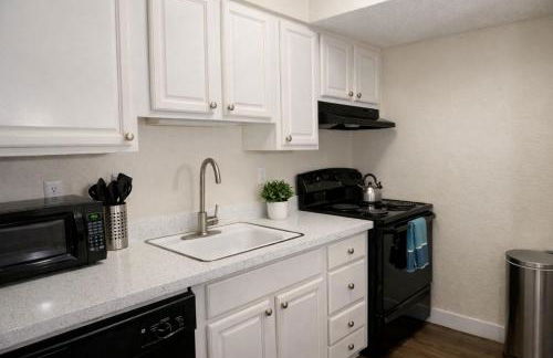 Lovely 2-bdrm Loft • Perfect Location • Downtown - Foto 5