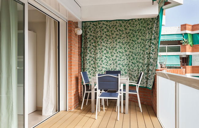 Pineda Be My Guest Castelldefels - Photo 33