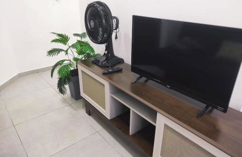 Apartamento no Santa Mônica próximo a UFU e Center Shopping - Foto 1