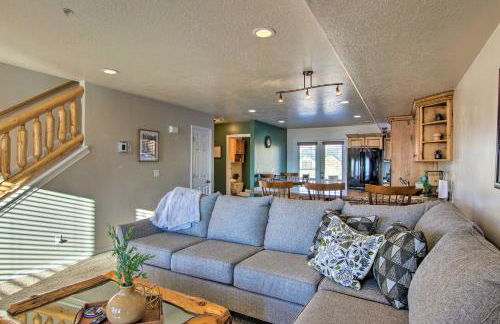 2-Condo Property with Mtn Views by Golf and Ski Resort - Foto 5