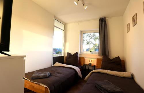 Modern Apartment Near Kristalltherme- MontiRooms - Foto 2