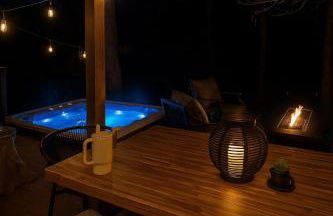 Lux Tiny House with Waterfront, Kayaks, Hot Tub, Arcade - Photo 59