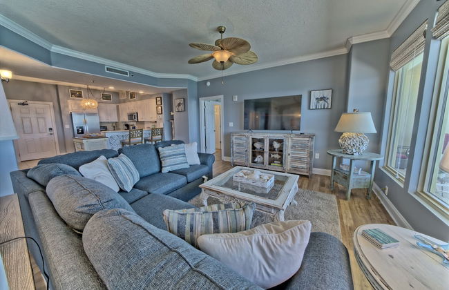 Cozy Oceanfront Condo with Beachside Pool - Unit 1602 by RedAwning - Foto 21