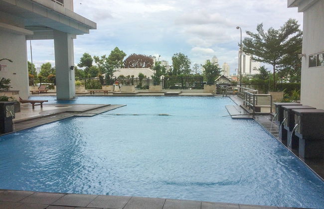 Large and Minimalist Studio at Pakubuwono Terrace Apartment - Foto 22