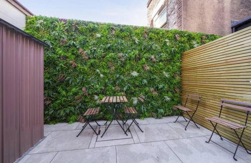 Cosy Tooting Retreat: 2-Bed Gem - Photo 14