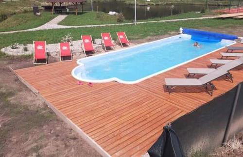 Domki cało roczne z własnym stawem nad jeziorem - Foto 20