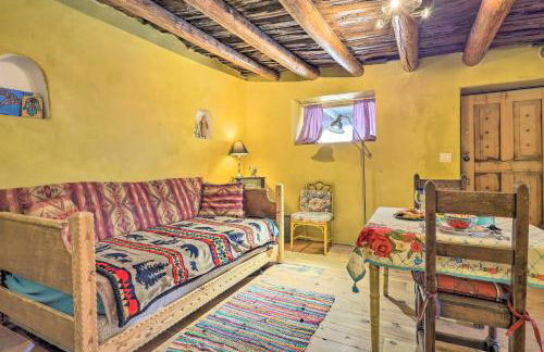 Artsy Santa Cruz Apartment with Shared Fire Pit! - Foto 3