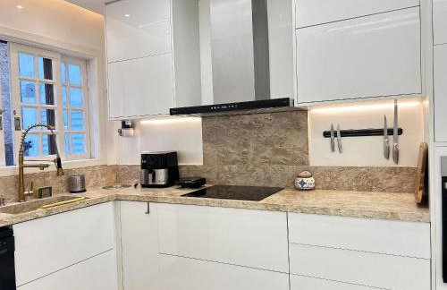 MAISON FRÓES - Vista deslumbrante para a Praia de São Francisco - Foto 20