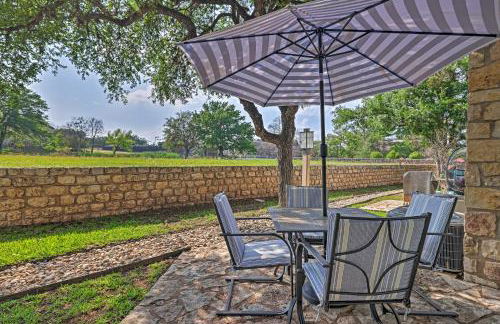 Modern Townhome with Patio, Next Door to Resort - Foto 3