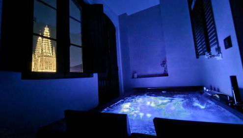 Las Campanas de la Catedral Suite Jacuzzi - Foto 2