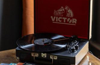 Blushing Pink Manor! Off Frankfort Ave! 8 BR! - Foto 29