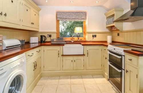 The Cottage Barn - Photo 5