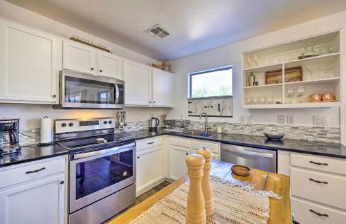 Updated Maricopa Retreat Less Than 2 Miles to Golf! - Photo 9