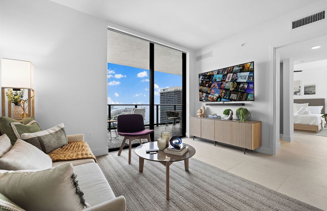 Prime Downtown Location Condos - Photo 68