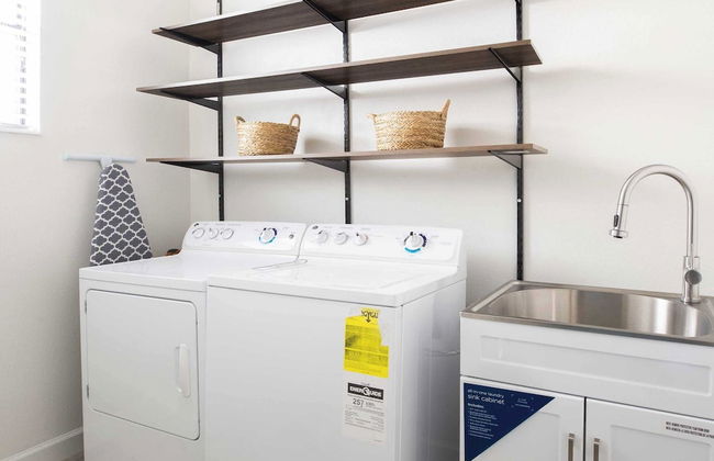 Disney Dream Home w/ Private Pool & Resort Access Under the Sea by Avantstay - Foto 26