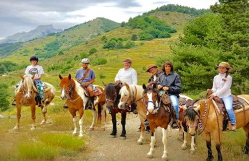 Casa Celestine in Via Orsini Isolabona Liguria Italy Sleeps 5 - Foto 64