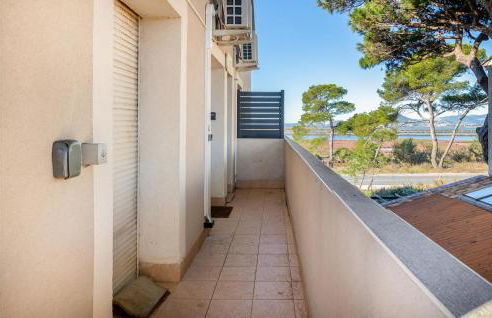 Awesome Apartment In Hyères With Wifi - Foto 7