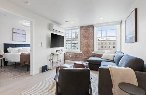 Roav Stays - J and K on Main Luxury Apartment 405 - Foto 11