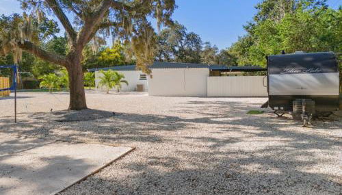 New Listing RV in Mount Dora 45 Mins from Disney - Foto 2