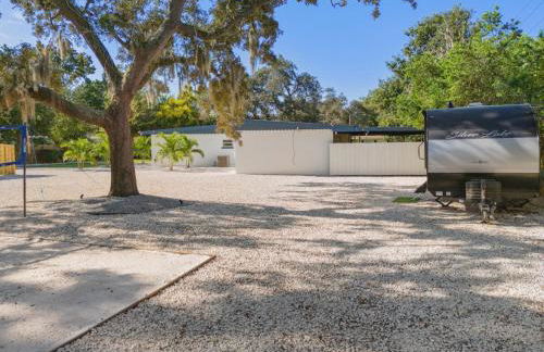 New Listing RV in Mount Dora 45 Mins from Disney - Foto 2