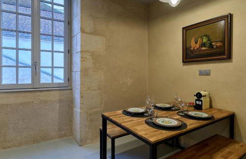 Appartement Vivier - Les Suites du Palais, parking privé, vue cathédrale,2 chambres, by PRIMO C0NCIERGERIE - Foto 22