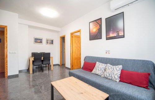 Apartamentos La Mota - Céntrico - Foto 2