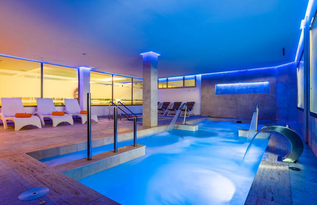 Viva Cala Mesquida Resort & Spa - Photo 10