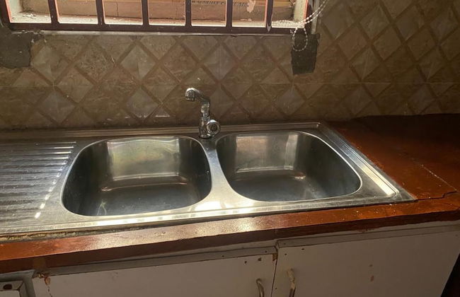 Charming 1-bed Apartment in Accra - Photo 4