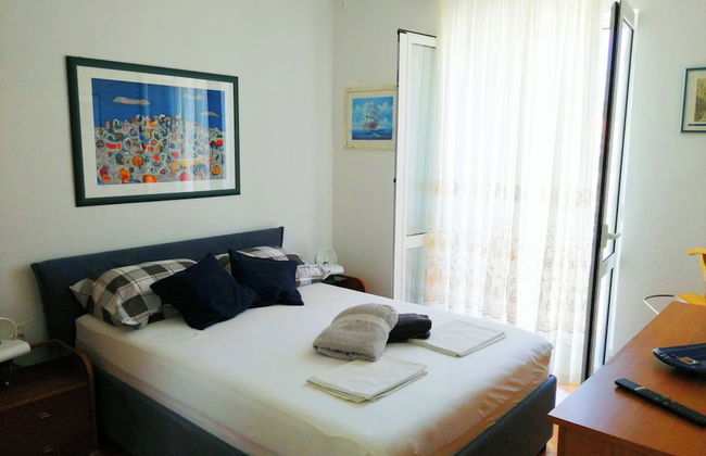 Insideout Apartment - Photo 32