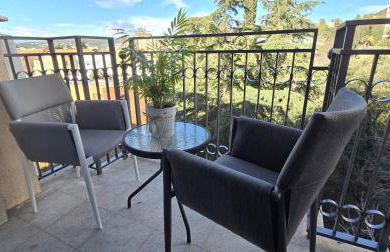 NEXTHOME City Center & Pool - Foto 8