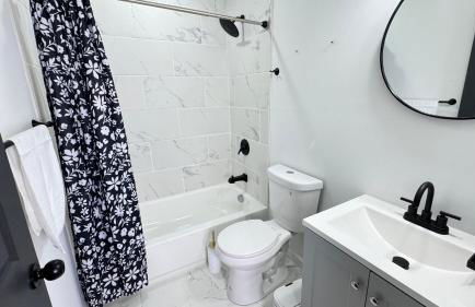 DC Edge stunning three-bedroom House - Foto 39