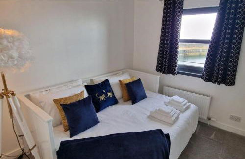 2 Bed-Sleeps 5-Parking-Sea View - Foto 4
