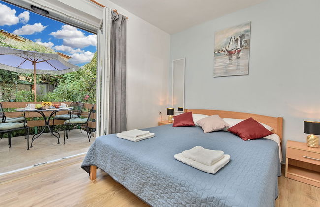 Spacious Apartment With Garden - Foto 3