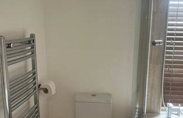 Comfortably furnished 2 bedroom home in Bolton - Foto 4