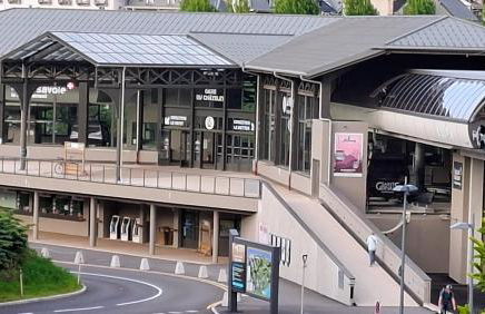 La loge - EN PLEIN COEUR DU VILLAGE - Foto 29