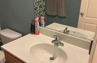 Beautiful, Cozy Fully finished Townhome - Foto 16