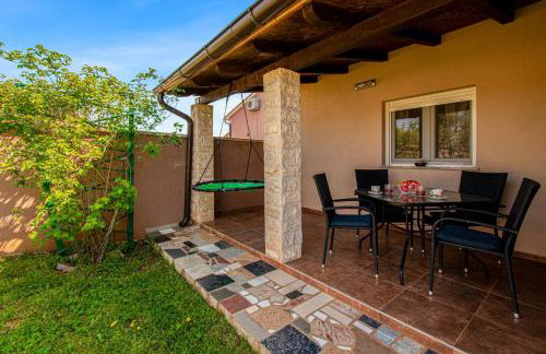 Holiday Home Enard with Jacuzzi by Istrabook - Foto 20