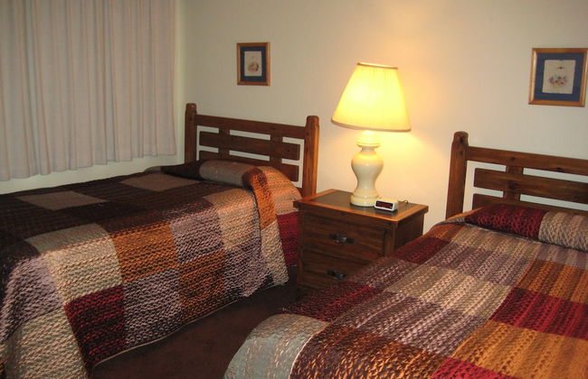 Chateau Sans Nom by Mammoth Reservation Bureau - Foto 3