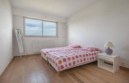 Spacious Bay View La Baule floor 9 Parking - Photo 6