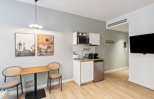 Limehome Piraeus Olive - Foto 46