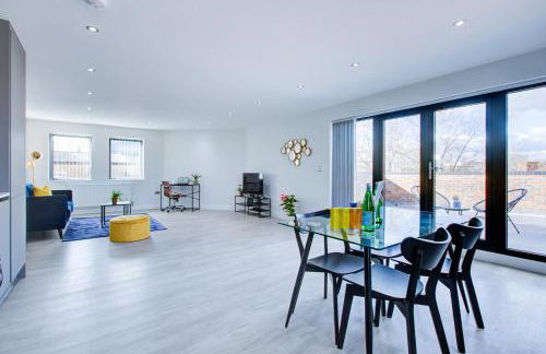 Hybrid Resi - Uxbridge, On-site car or van parking, near London Heathrow Airport - Photo 33