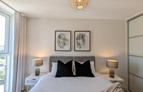 Number 43 Elite Apartment - Top Floor - Free Parking - Foto 1