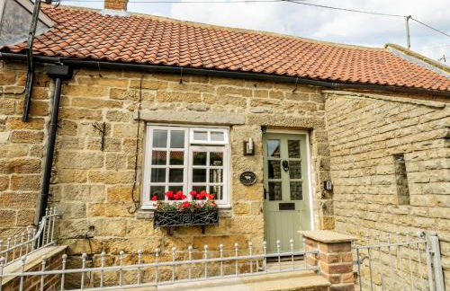 Raygill Cottage - Photo 1