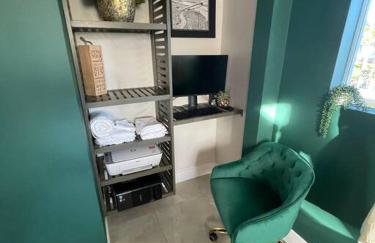 Modern pool home on the lake near Hardrock FLL airport - Foto 16