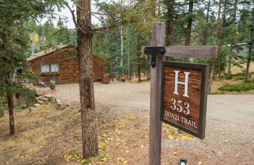 Pinetop Cabin Hot Tub BBQ Arcade Scenic Escape - Foto 49