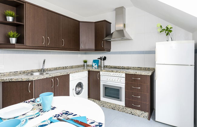 Real del Tivoli Two Rooms and Parking free - Photo 13