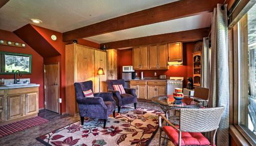 Secluded Seldovia Studio with Lake and Mtn Views! - Foto 4