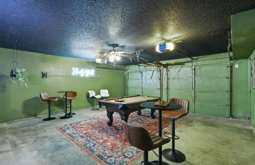 4BD Tropical Pool Oasis with a Game Room - Photo 40